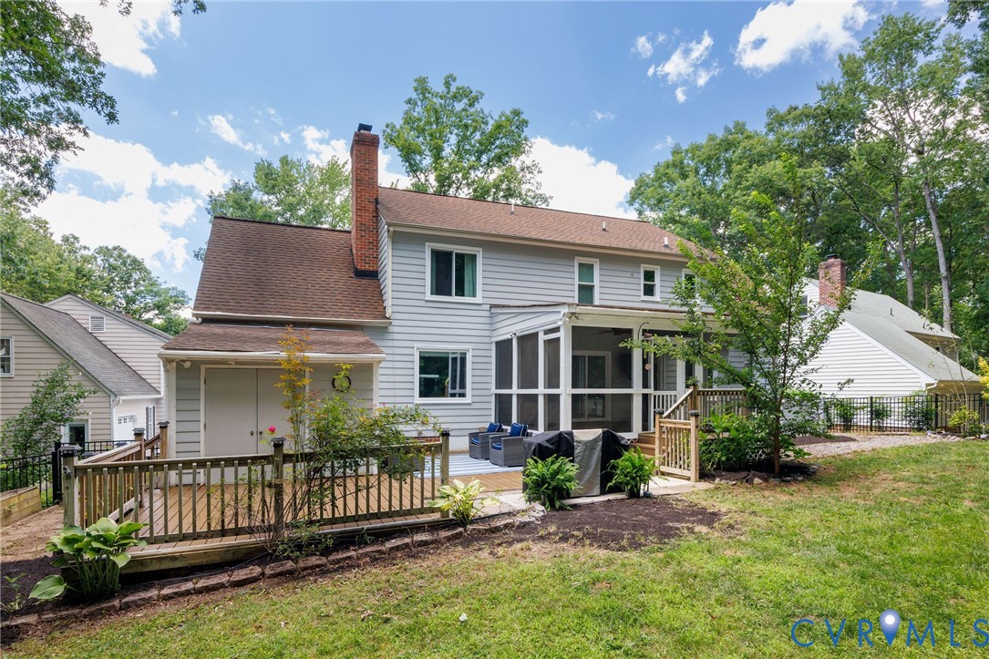 2303 Birnam Woods Ter