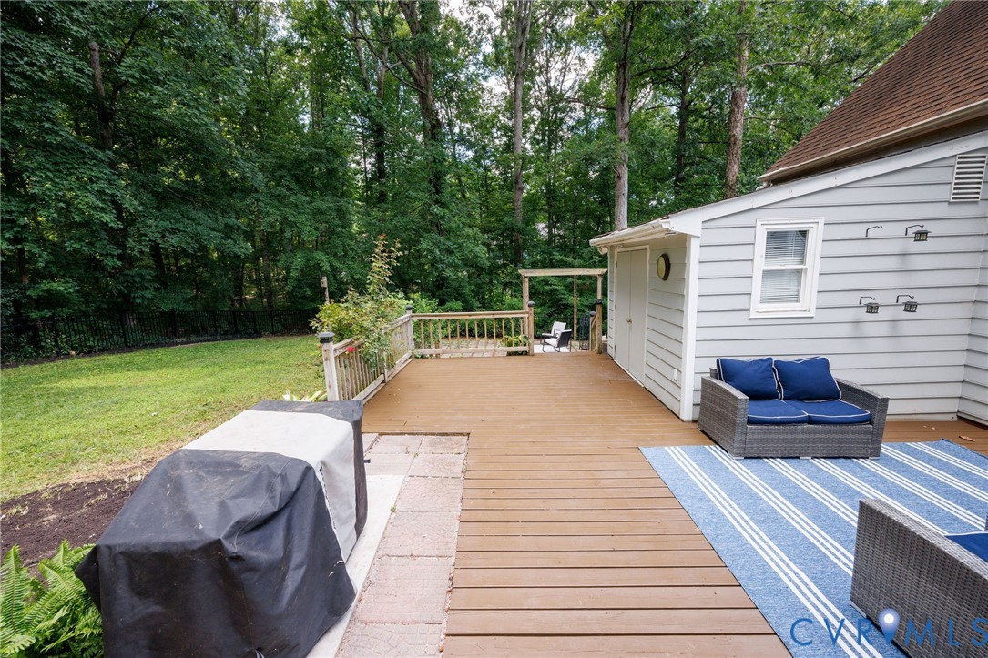 2303 Birnam Woods Ter