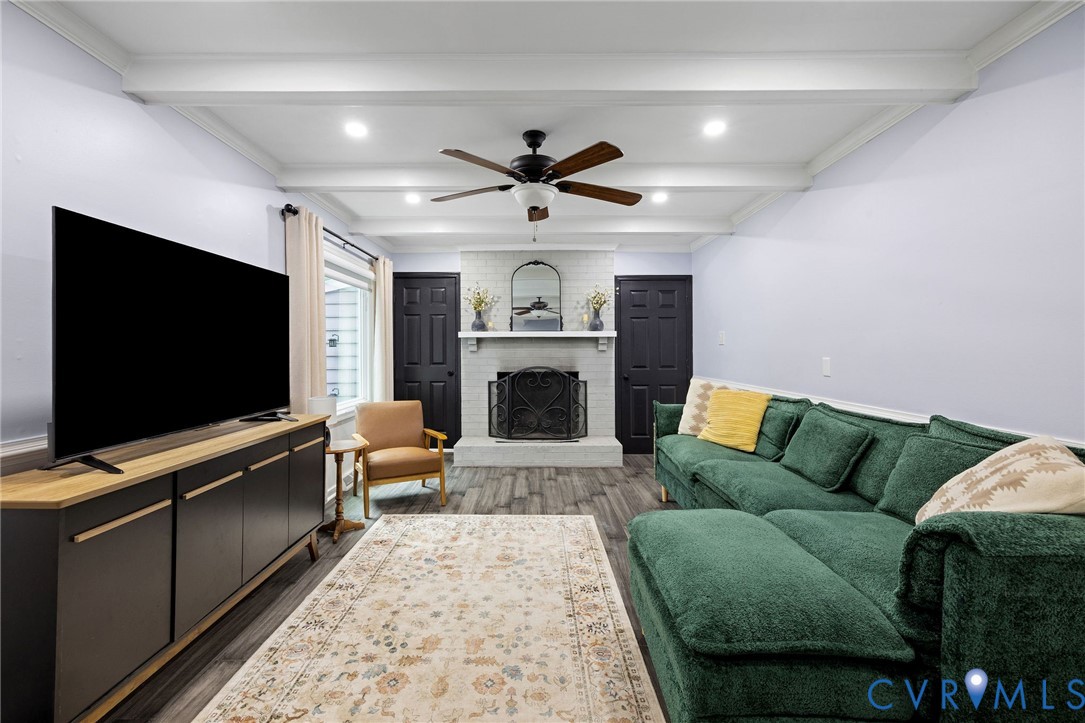 2303 Birnam Woods Ter