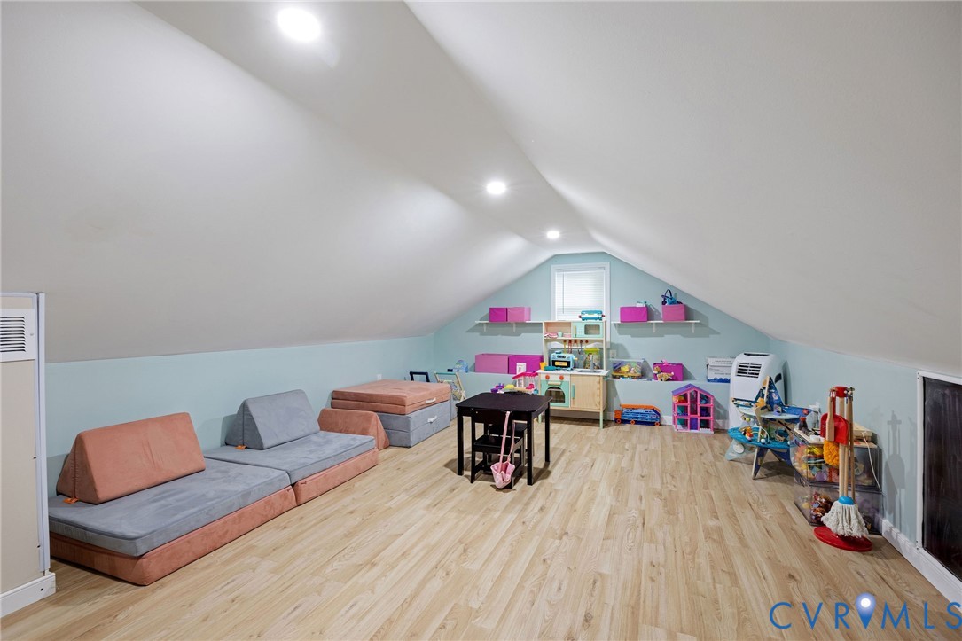 2303 Birnam Woods Ter