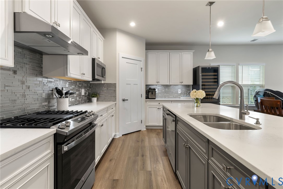 6249 Deer Summit Ct