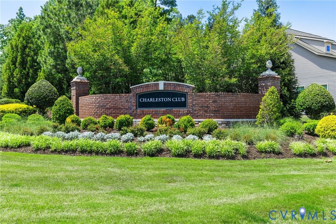 6249 Deer Summit Ct