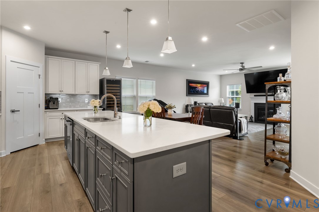 6249 Deer Summit Ct