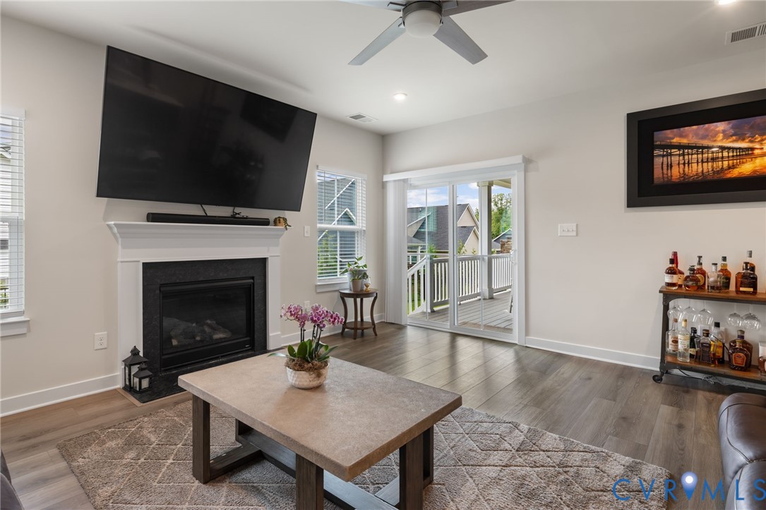 6249 Deer Summit Ct