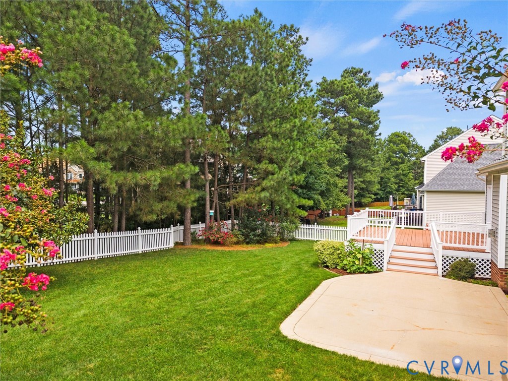 11000 Collington Dr