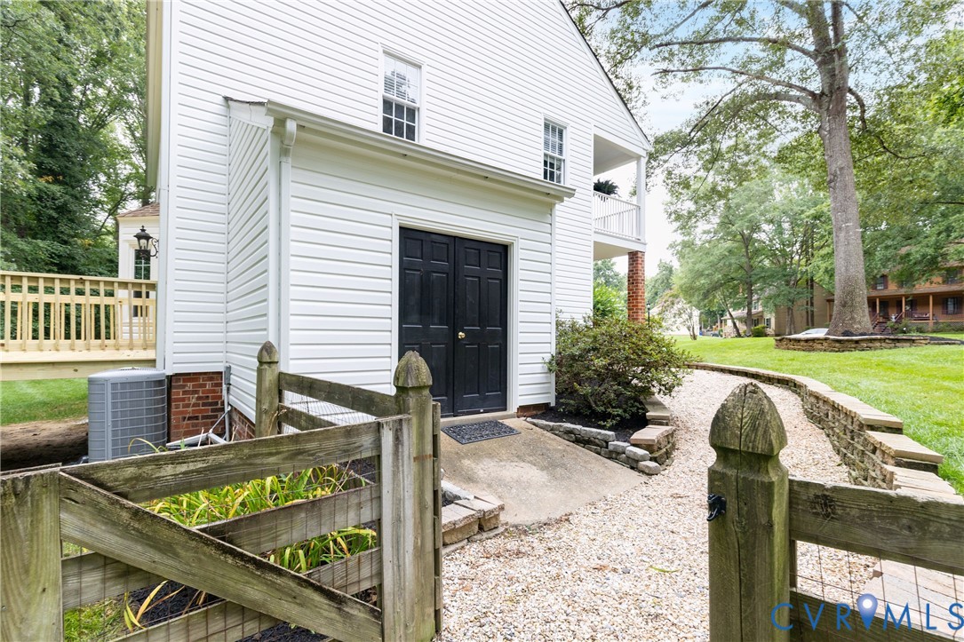 12305 Ashton Glen Ct
