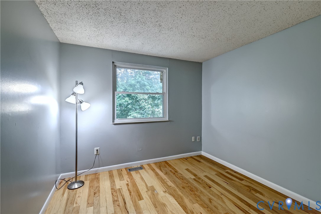 10992 Greenaire Pl