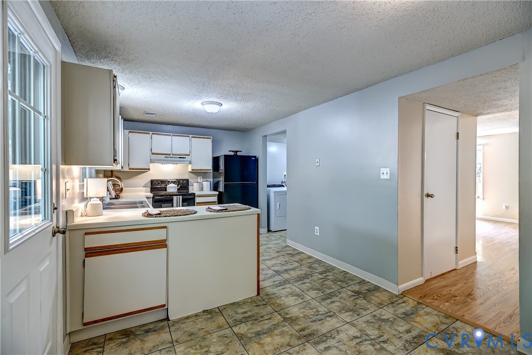 10992 Greenaire Pl