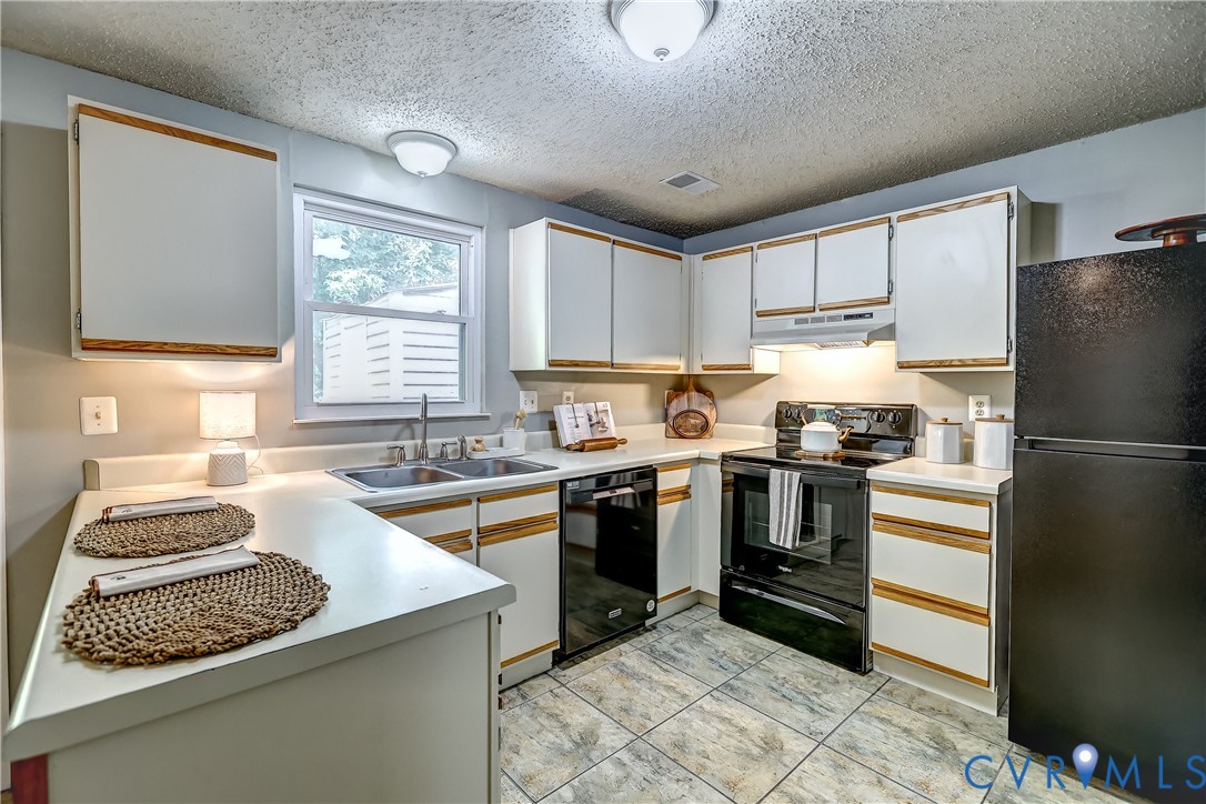 10992 Greenaire Pl