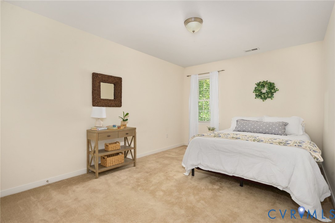 3101 Tadley Dr