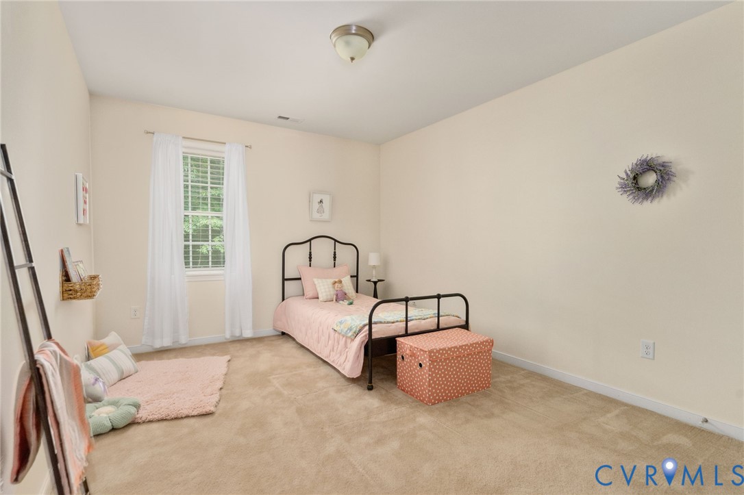 3101 Tadley Dr