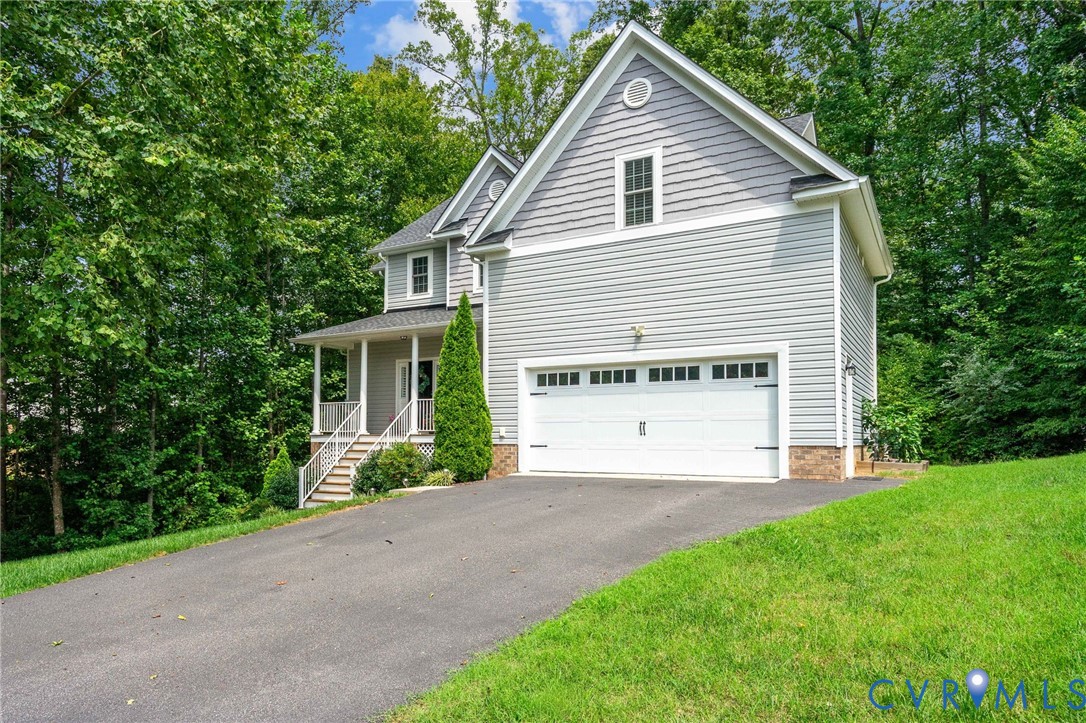 3101 Tadley Dr