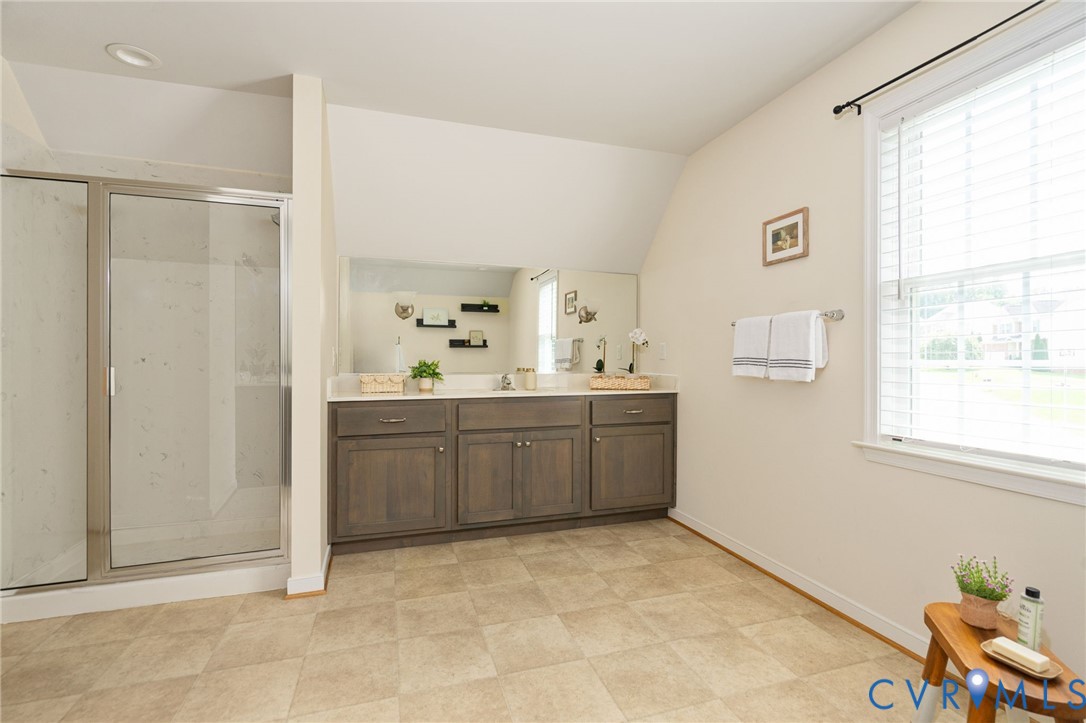 3101 Tadley Dr