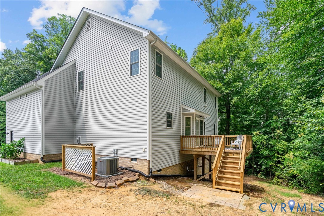 3101 Tadley Dr