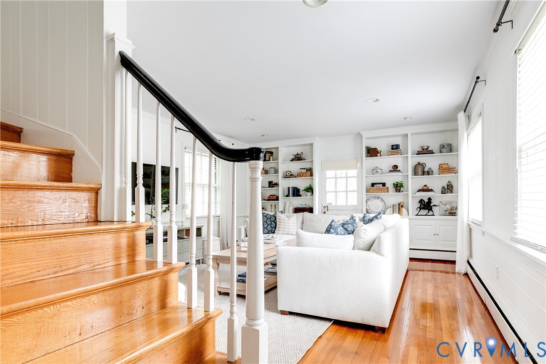 410 Lakewood Dr