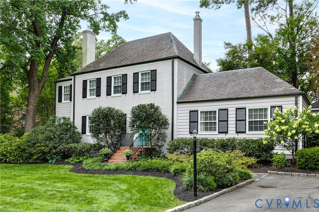 410 Lakewood Dr