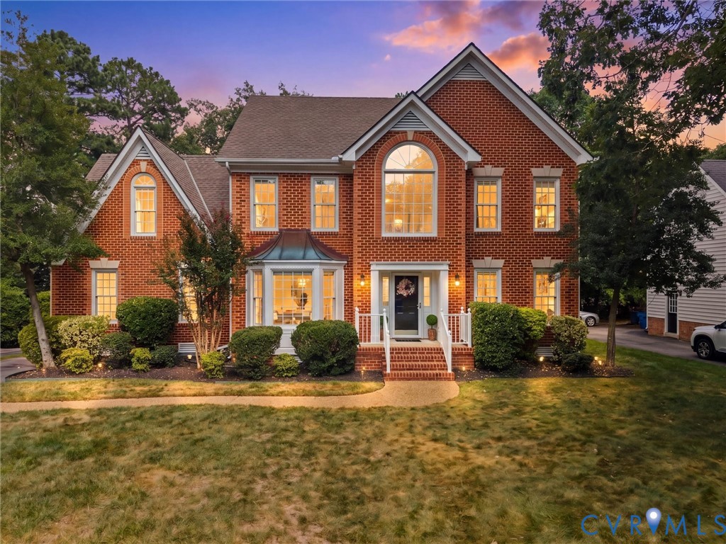 3229 Center Ridge Dr