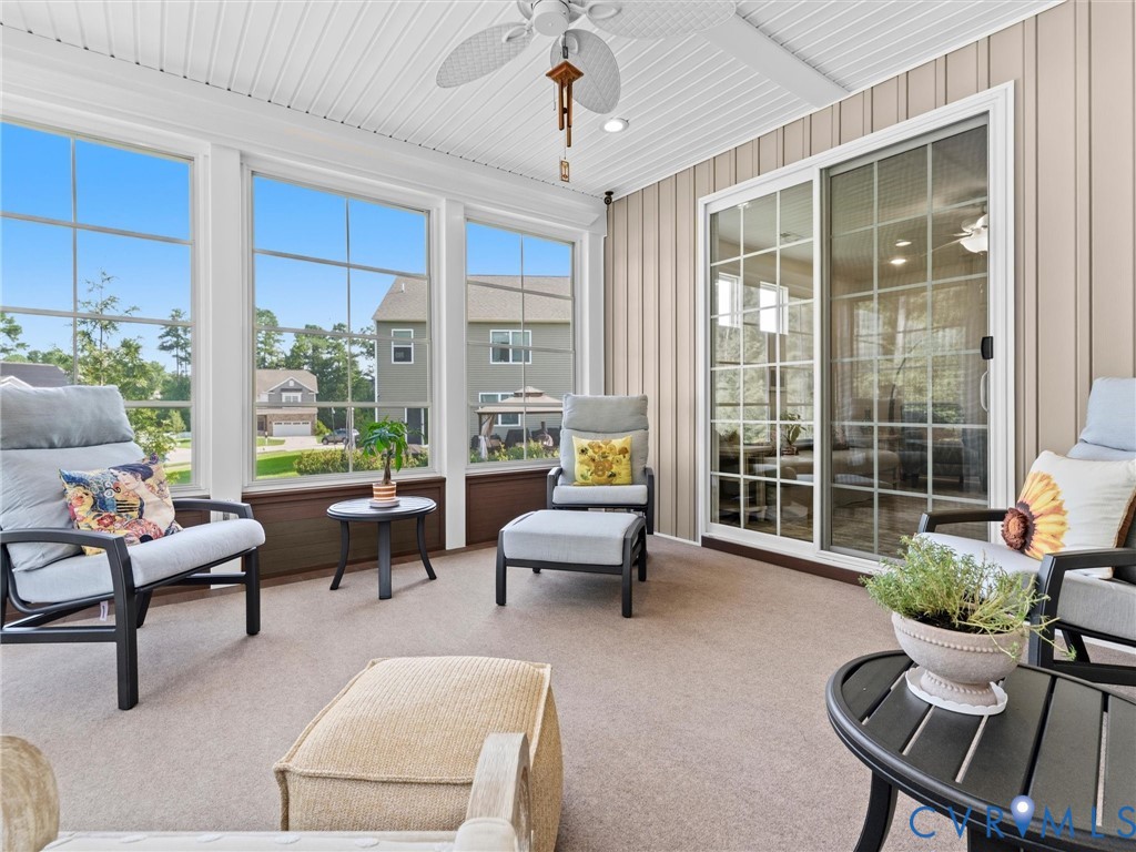 15106 Hazelbury Cir