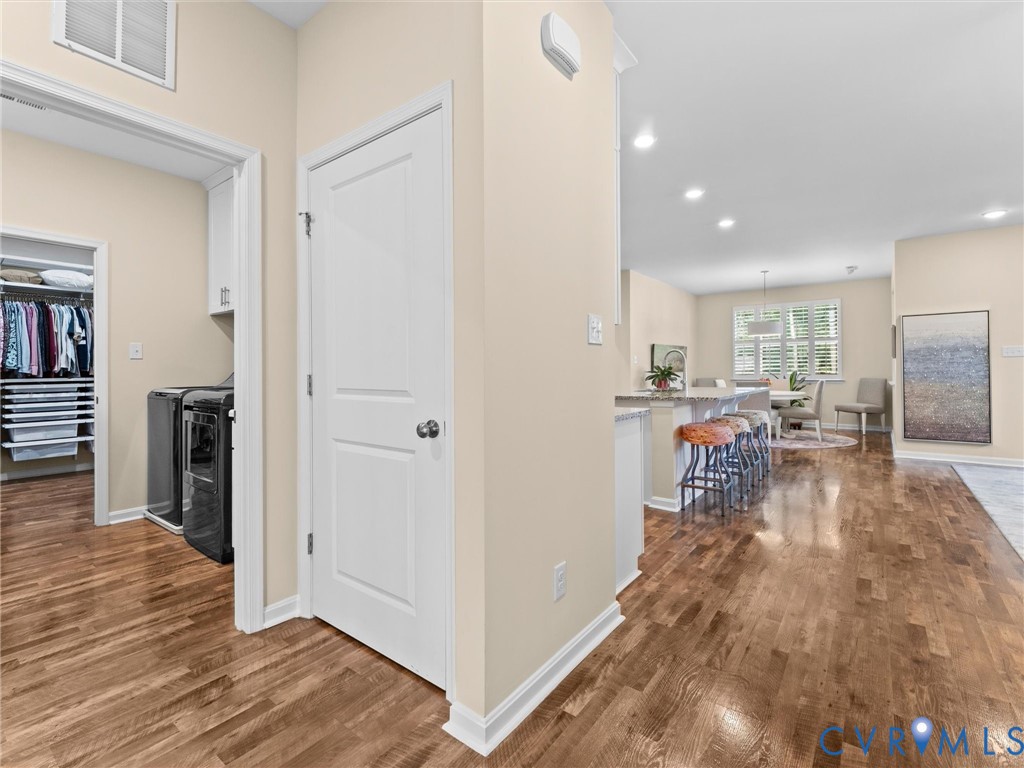 15106 Hazelbury Cir