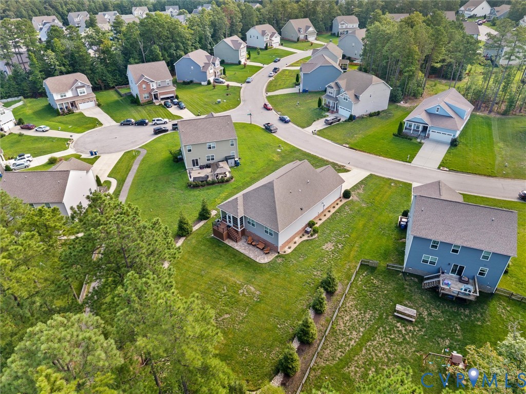 15106 Hazelbury Cir