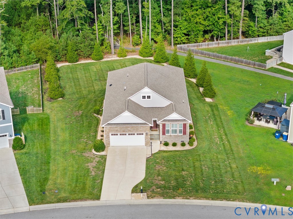 15106 Hazelbury Cir