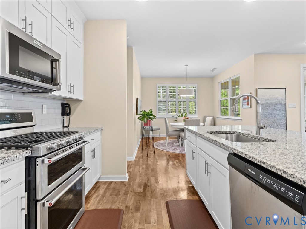 15106 Hazelbury Cir