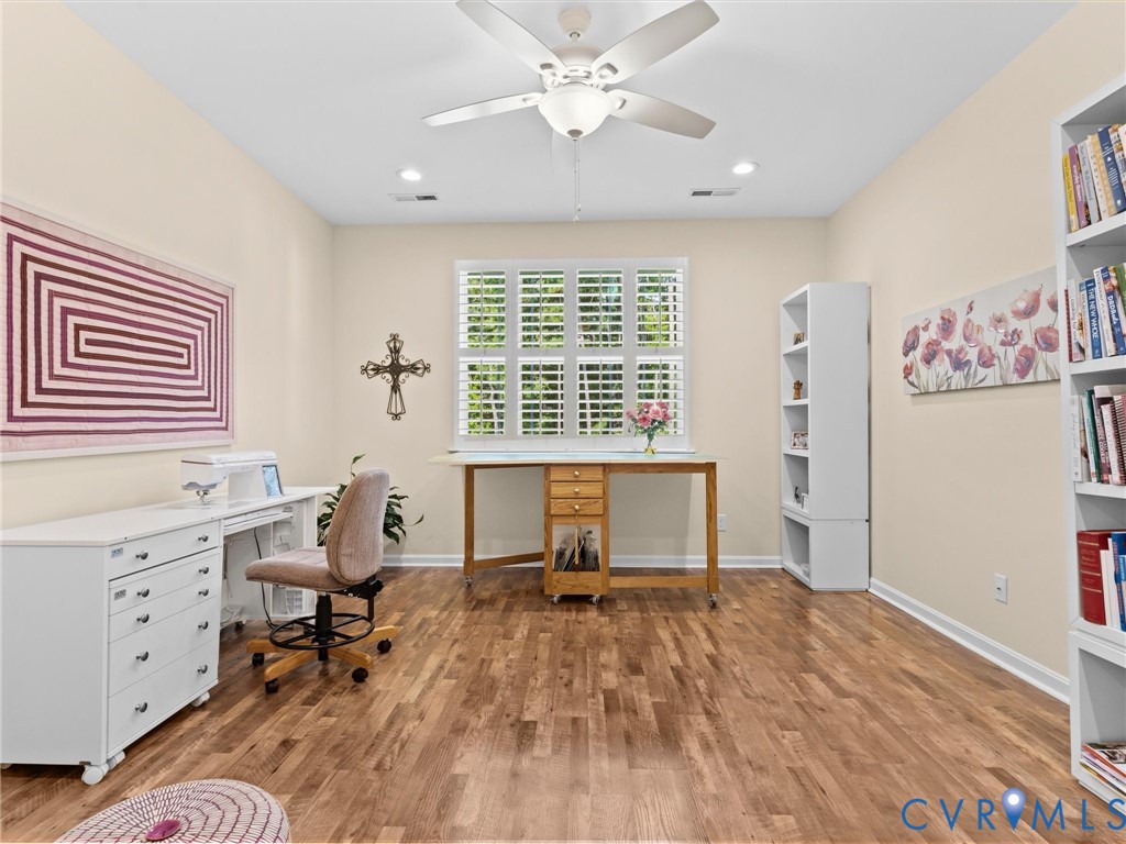 15106 Hazelbury Cir