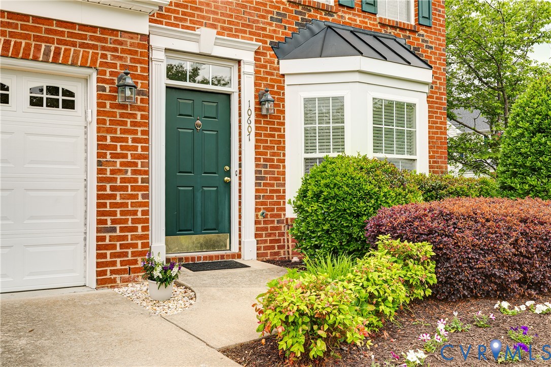 10607 Gate House Ct