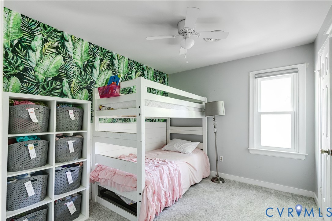 1107 Royal Ridge Rd