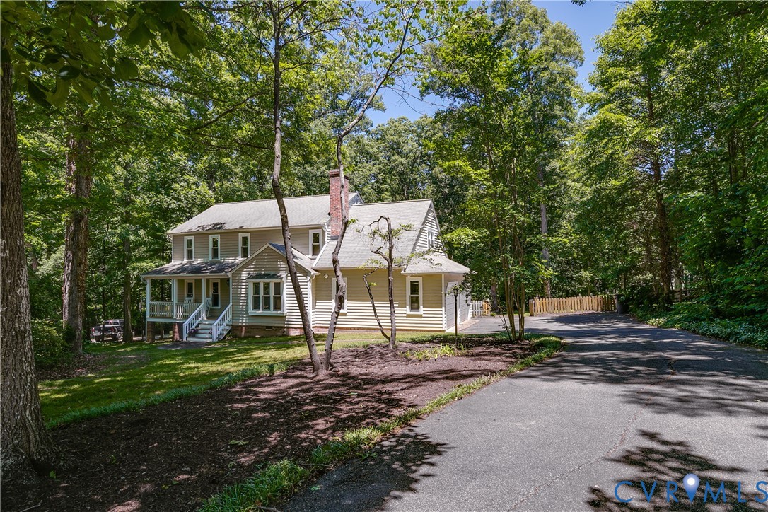 1107 Royal Ridge Rd