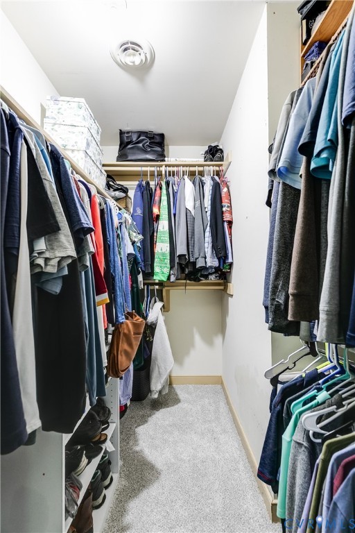 1107 Royal Ridge Rd
