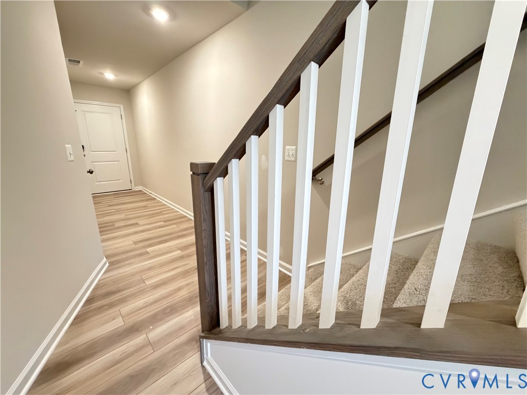 6039 Blue Iris Rd