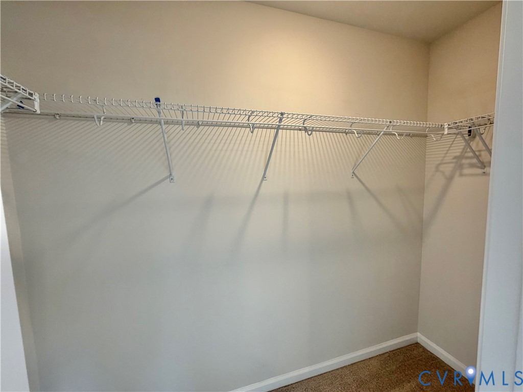 6039 Blue Iris Rd