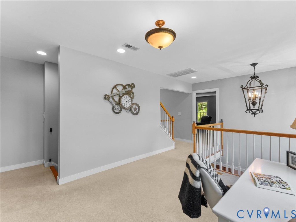 3845 Mill Mount Dr