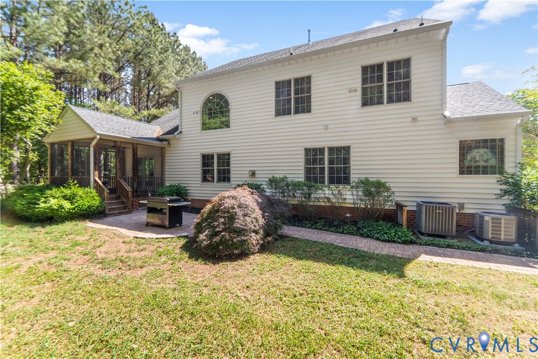 3845 Mill Mount Dr