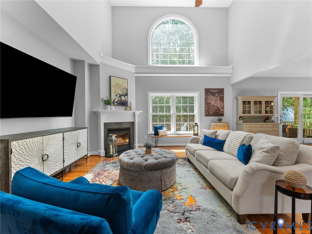 3845 Mill Mount Dr