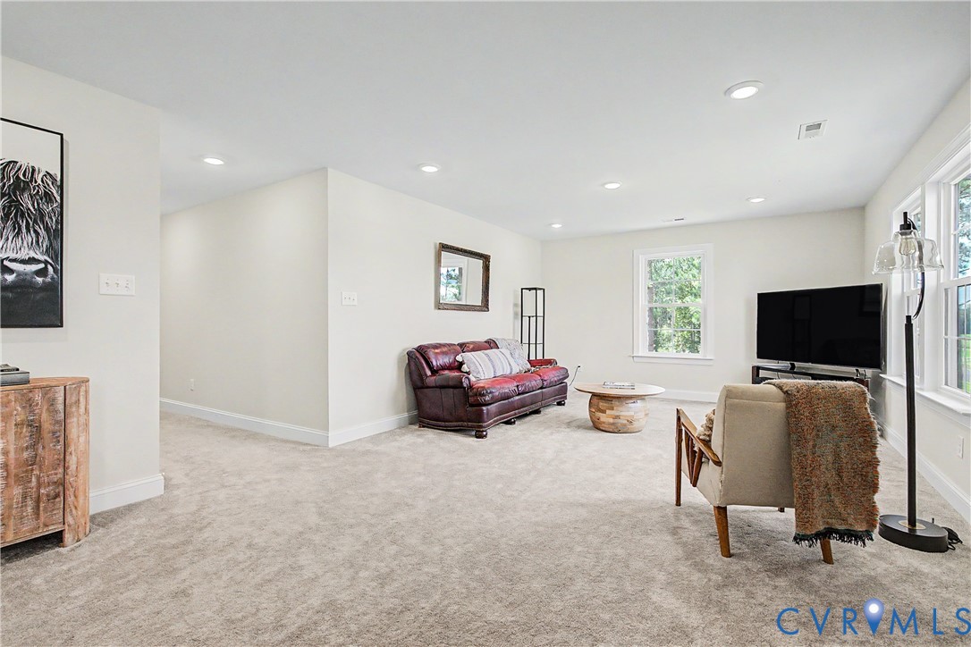 1363 Meadow Grove Dr