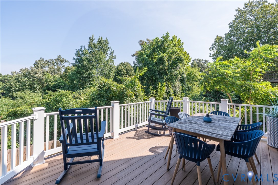 2424 Early Settlers Rd
