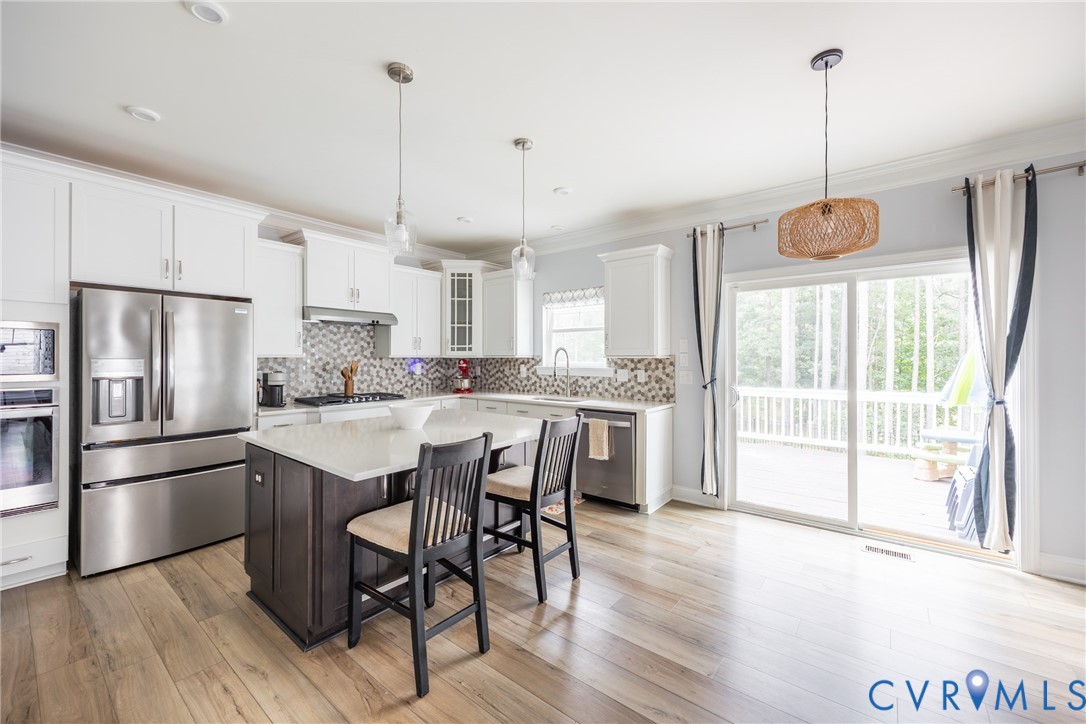 11585 Kings Pond Dr