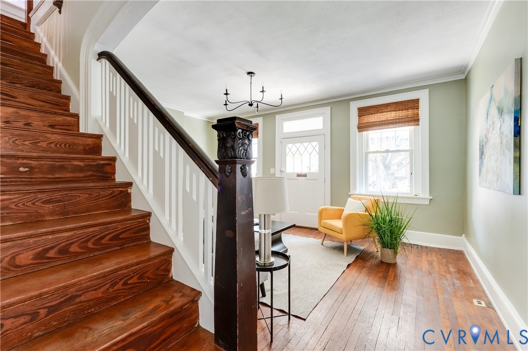 2709 Grayland Ave