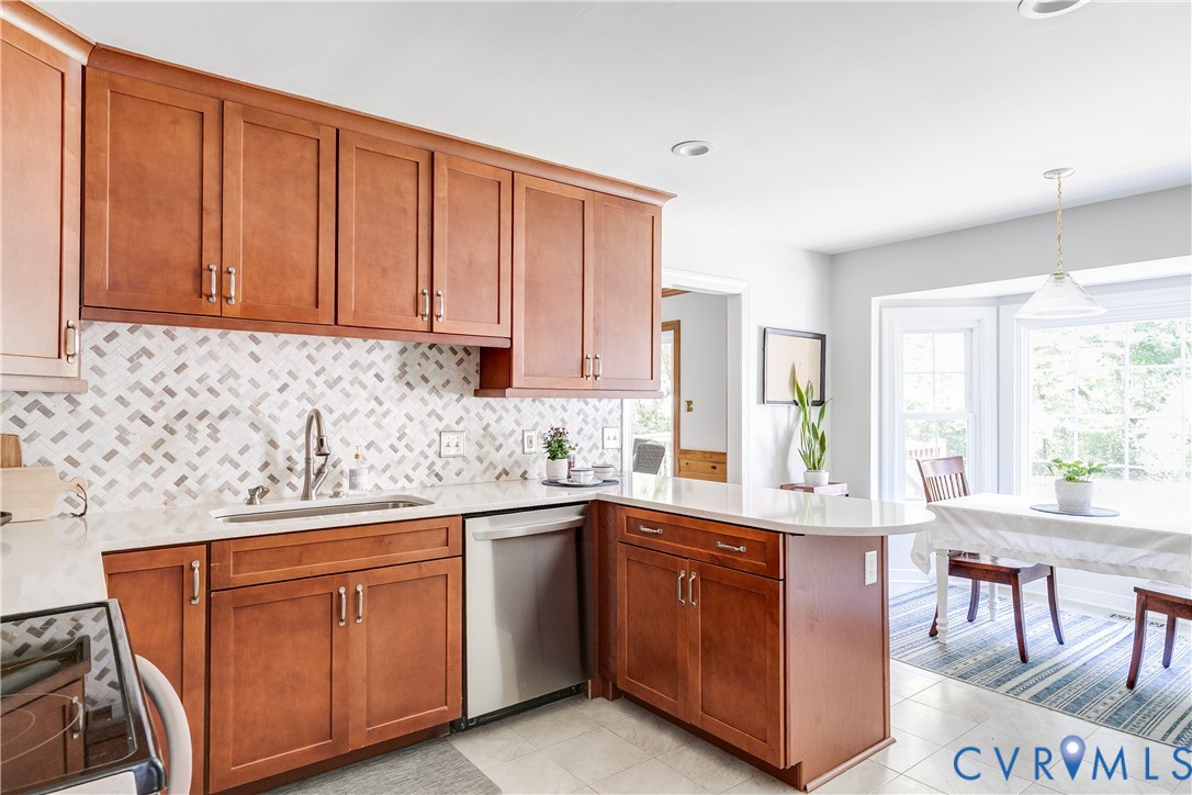 11908 Marnelan Dr