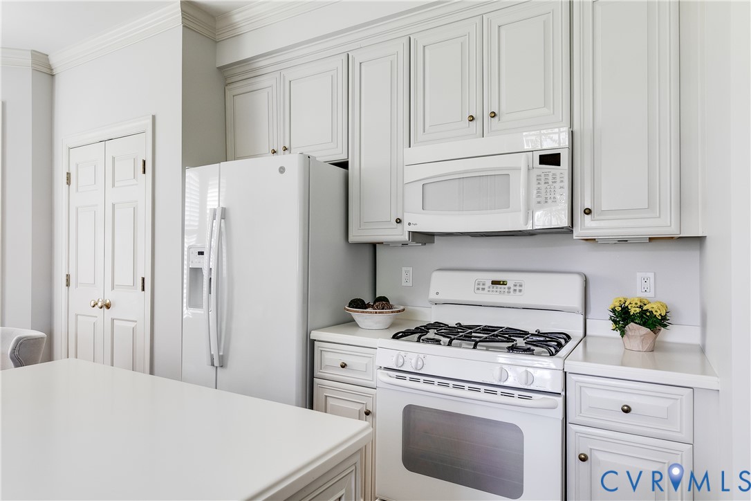 5036 Park Commons Loop