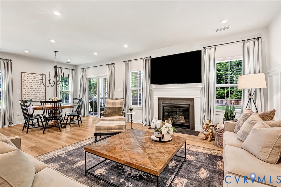 9543 Halifax Green Dr
