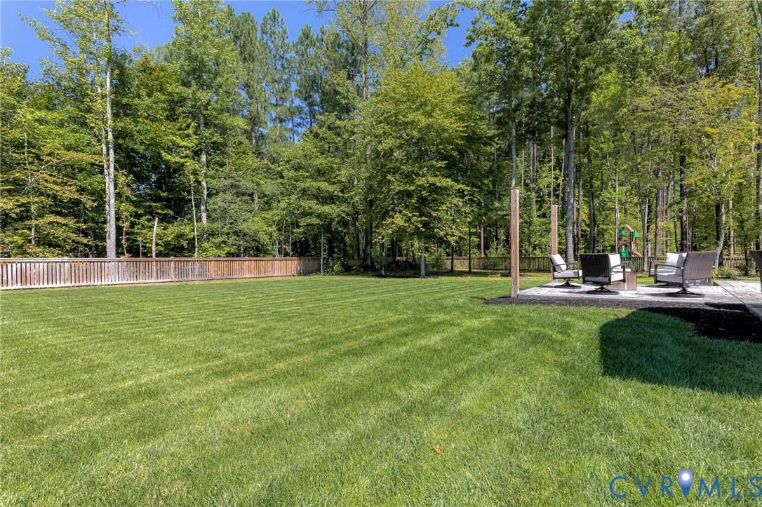 9543 Halifax Green Dr