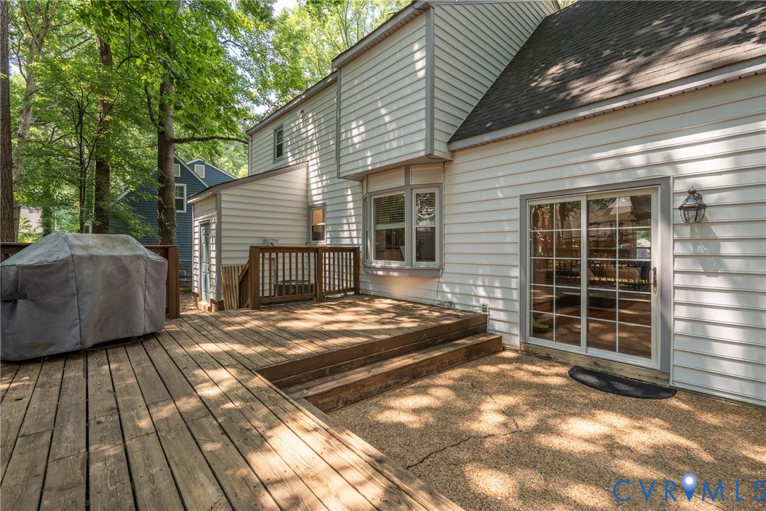 2305 Turtle Hill Ct