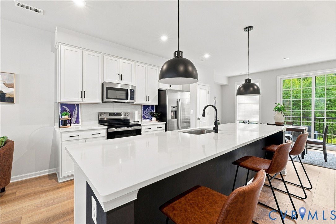 13317 Garland Ln