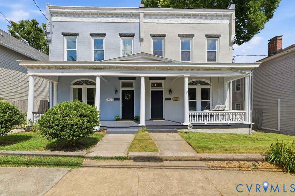 311 W 27th St