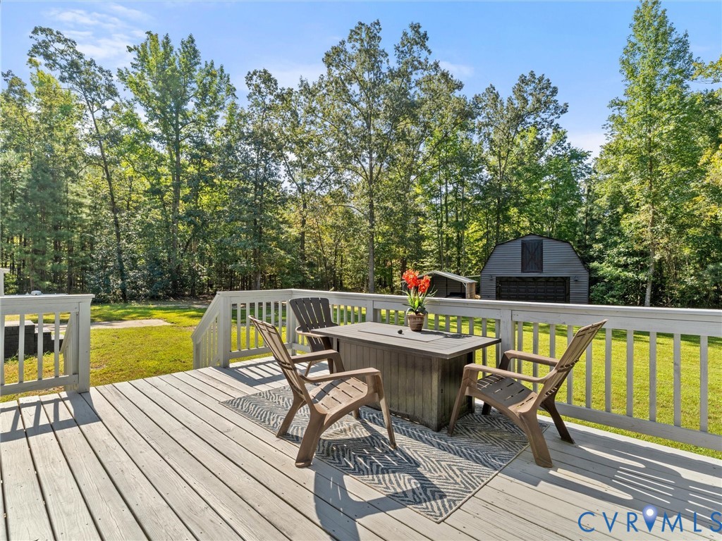 9820 Beaver Bridge Rd