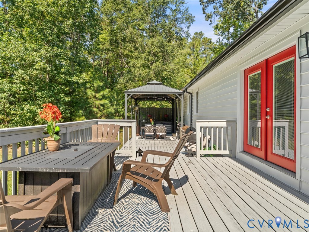 9820 Beaver Bridge Rd