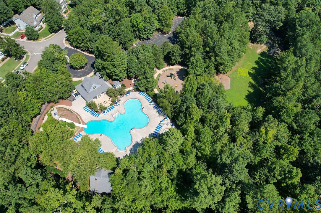 12618 Hampton Crossing Dr